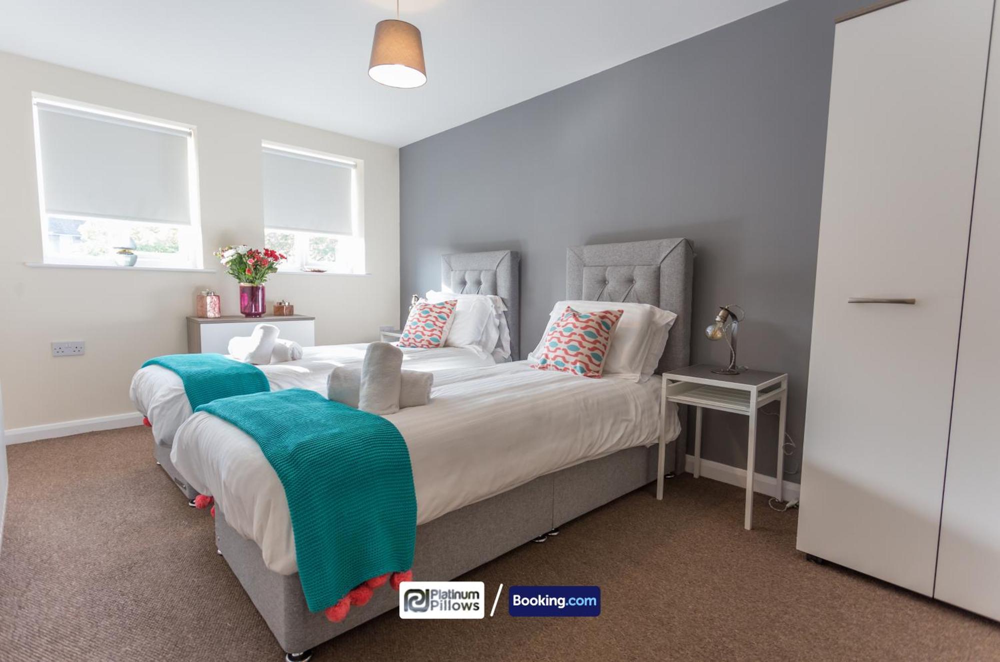Modern Oxford 2 Bedroom Apartments, Families & Contractor Accommodation, Near John Radcliffe Hospital Luaran gambar