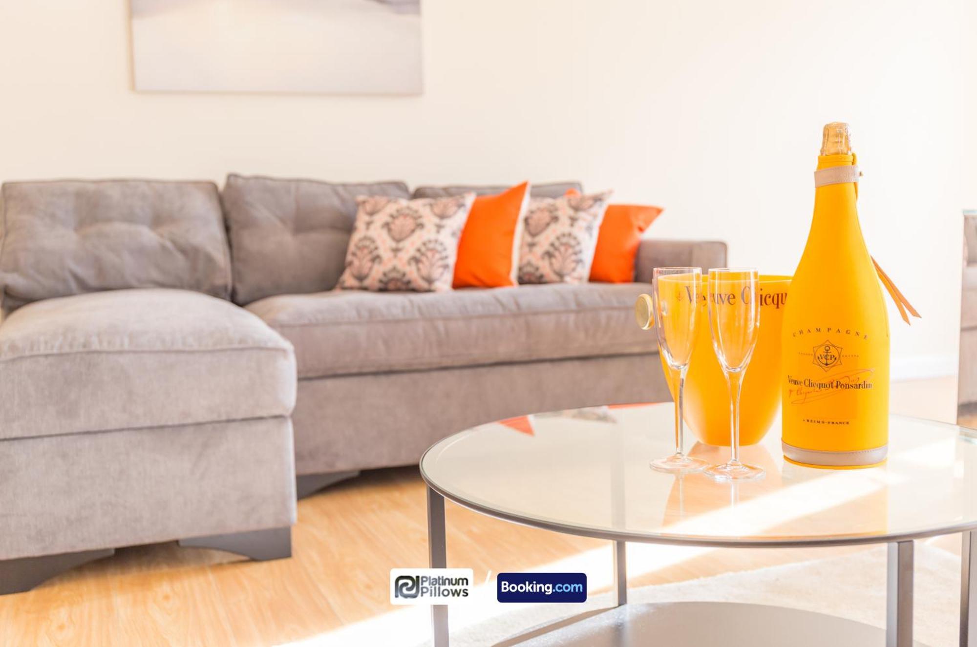 Modern Oxford 2 Bedroom Apartments, Families & Contractor Accommodation, Near John Radcliffe Hospital Luaran gambar
